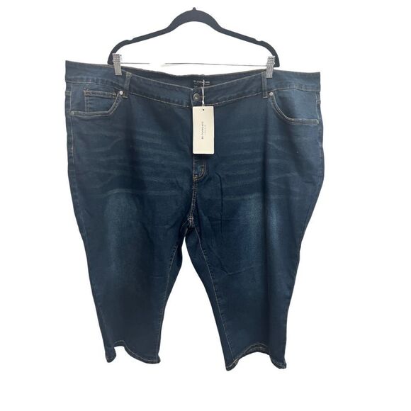 Bloomchic Capri Denim Shorts - Picture 2 of 5